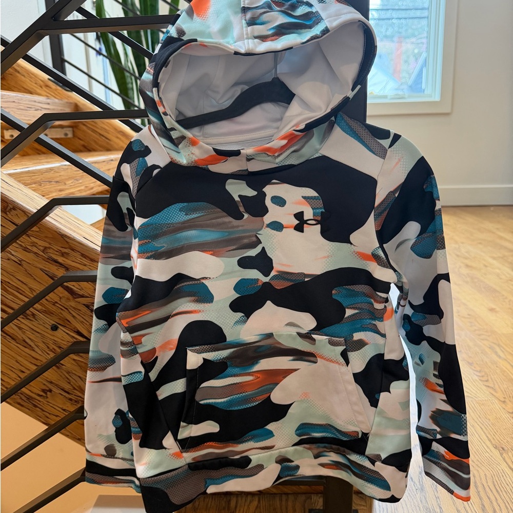 Under Armour White and Gray Hoodie